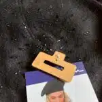 کلاه بافتنی برت نگین دار مشکی برند آی ام آلمان 036140 I am