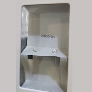 گوشواره نقره میخی نگین زیرکنیا برند آی ام تحت لیسانس آلمان 104890 I am