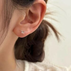 گوشواره نقره پروانه ای نگین زیرکنیا برند آی ام تحت لیسانس آلمان 025317 I am