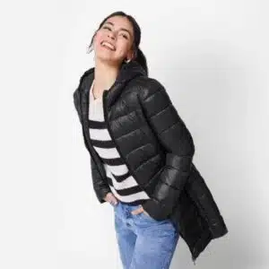 کاپشن لایت زنانه مشکی کلاهدار شیک و گرم برند اسمارا اصل آلمانی 450903 ESMARA