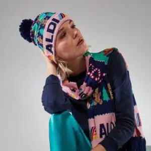 ست شال و کلاه کریسمسی بافتنی یونیسکس برند آلدی مانیا آلمان 827335 ALDImania