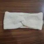 ست هدبند و شال رینگی و مچ بند بافت برند اکسسورایز رنگ سفیدشیری Accessories 880825