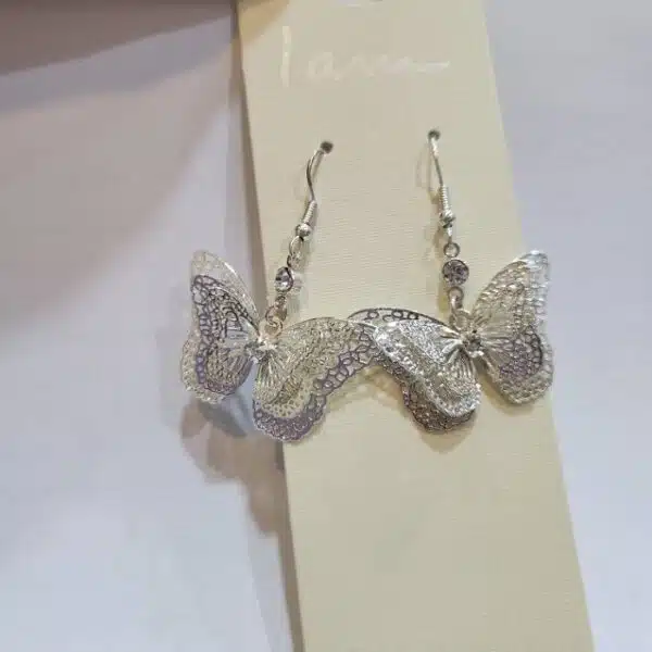 گوشواره زنانه طرح پروانه برجسته نقره ای برند آی ام تحت لیسانس آلمان 041366 I AM