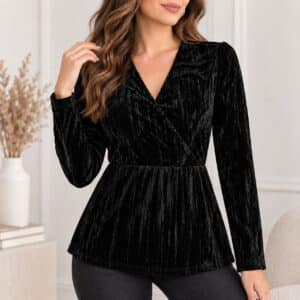 شومیز مخمل زنانه شیک مشکی شاینی برند آپ تو فشن آلمان 724523 Up2Fashion
